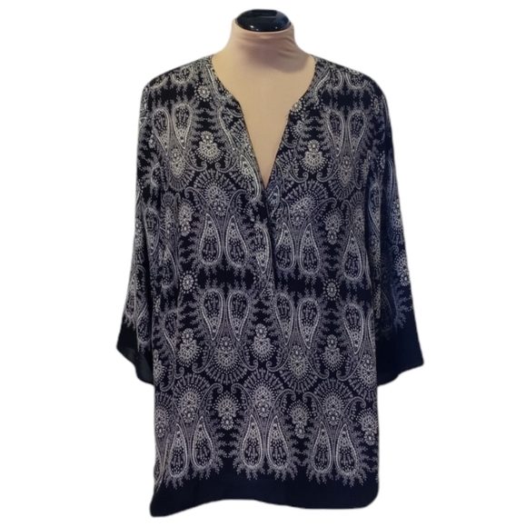 Rose and Olive black and white blouse sheer size medium / large. - Picture 1 of 8